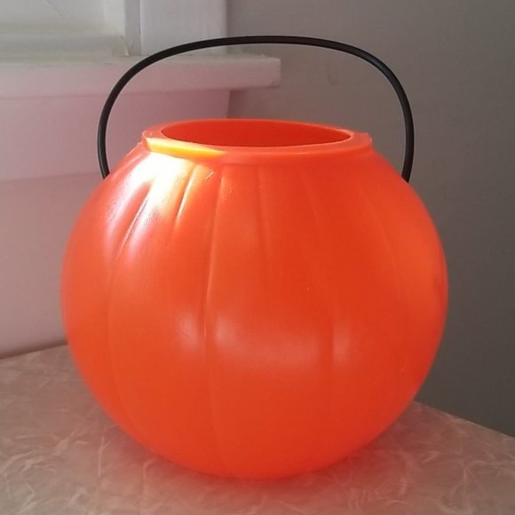 Vintage Halloween Pail Sticker Faced Pumpkin Candy Pail Come Play Products - Picture 2 of 4